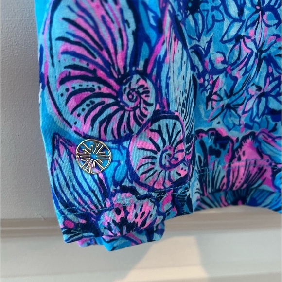 Lilly Pulitzer Meredith tshirt in Breakwater Blue Shells and Bells NWT - Picture 6 of 16